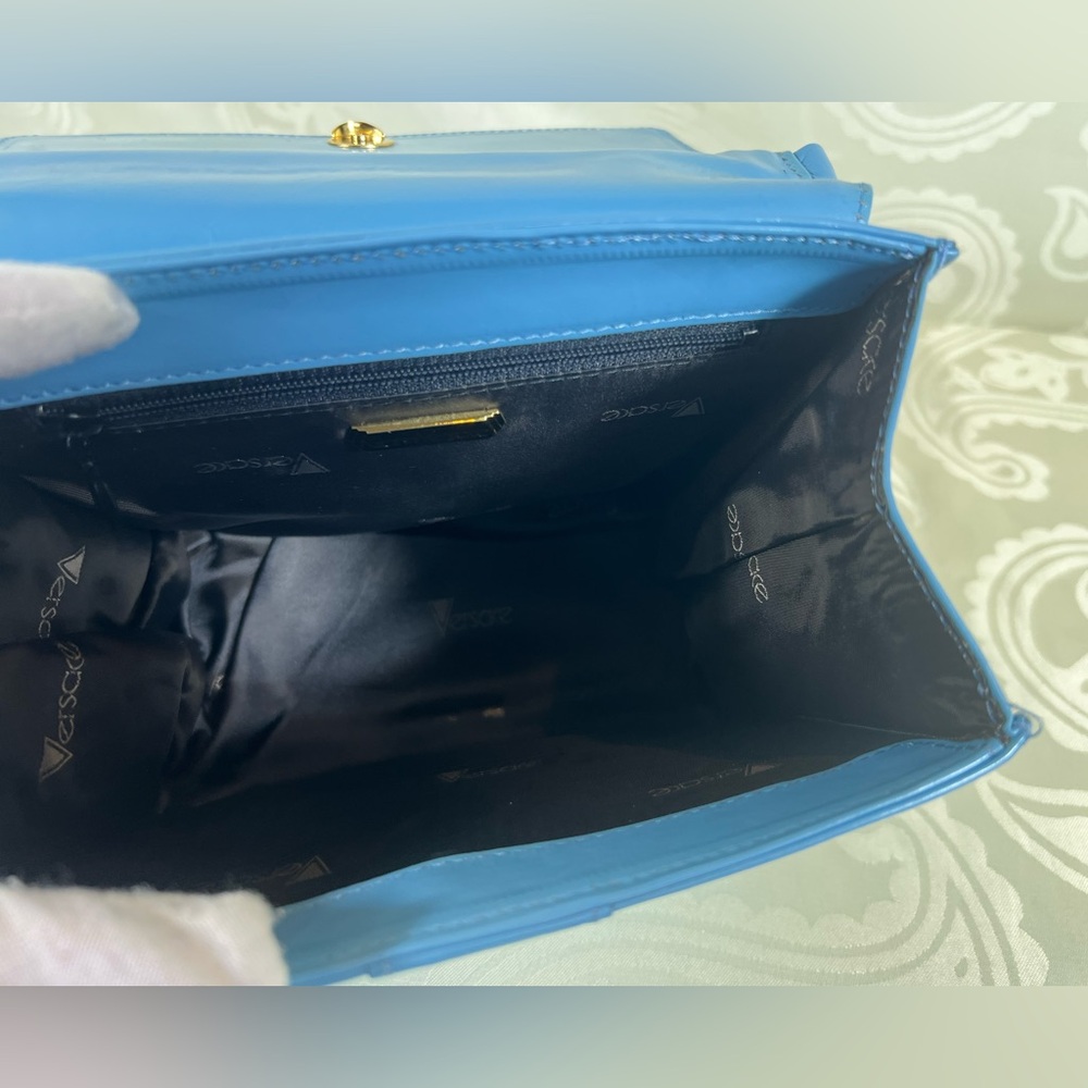 Collector’s Edition – Gianni Versace Powder Blue Top Handle Bag w/COA - Picture 11 of 16